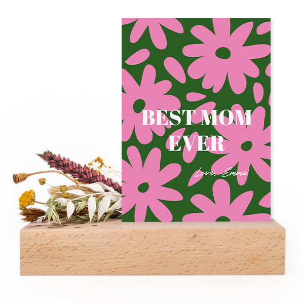 Borddekoration med kort og tørrede blomster Borddekoration med kort og tørrede blomster