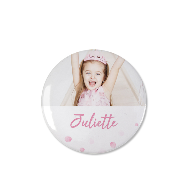 Badge grand format (lot de 12) Badge grand format (lot de 12)