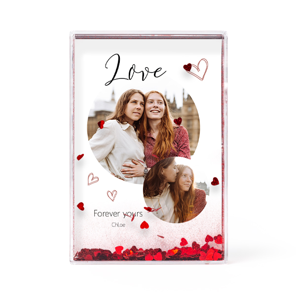 Photo frame with heart confetti