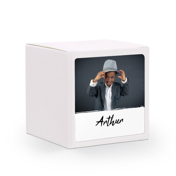 Partybox Weiss mit Sticker quadratisch - 24 Stk.