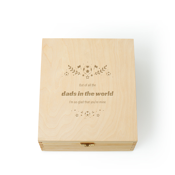 Tea box with engraving Tea box with engraving