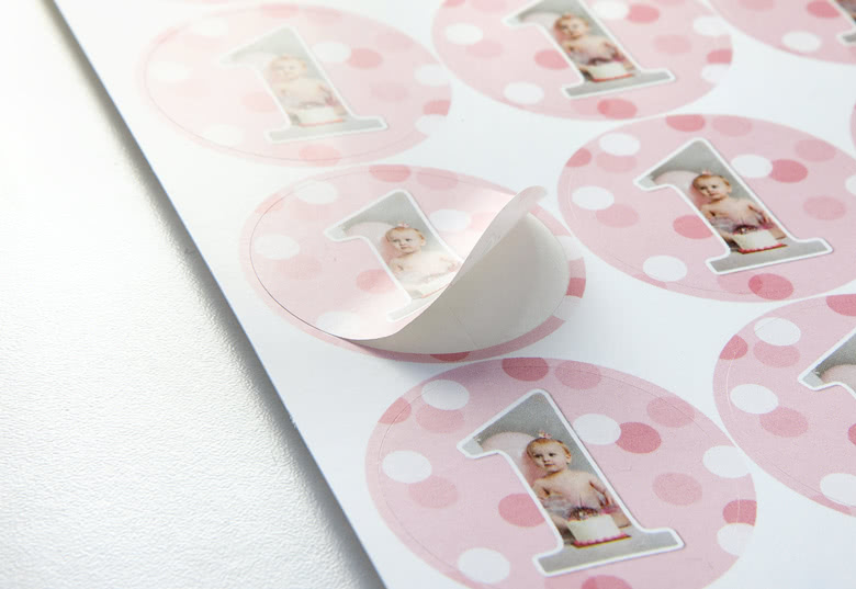 Self-adhesive, easy application. Glossy paper stickers