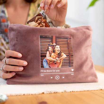 Grande trousse en velours rose